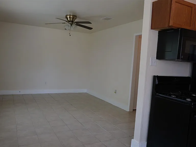 604 Wilson Rd #5 — Photo 9