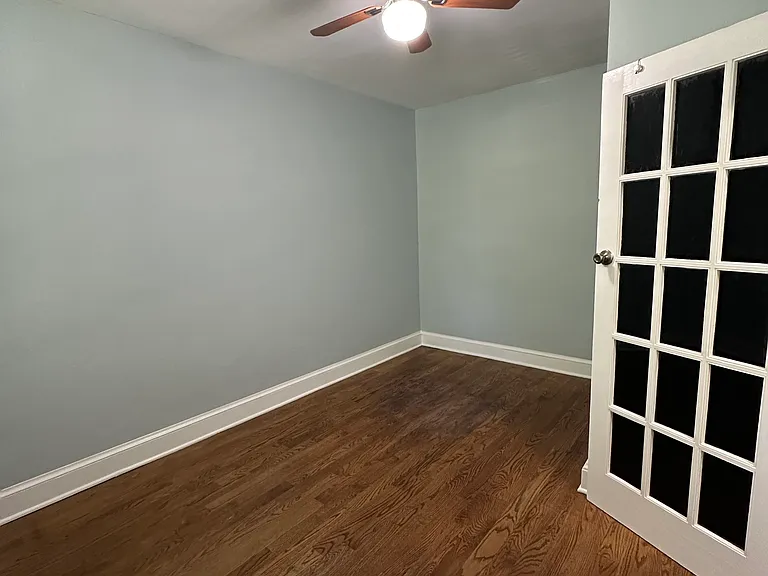1533 Isherwood St NE — Photo 6