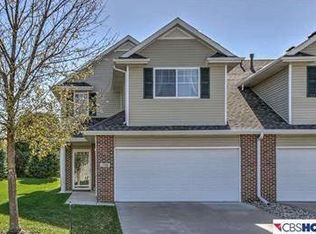 15381 Amy Plz, Omaha, NE 68137