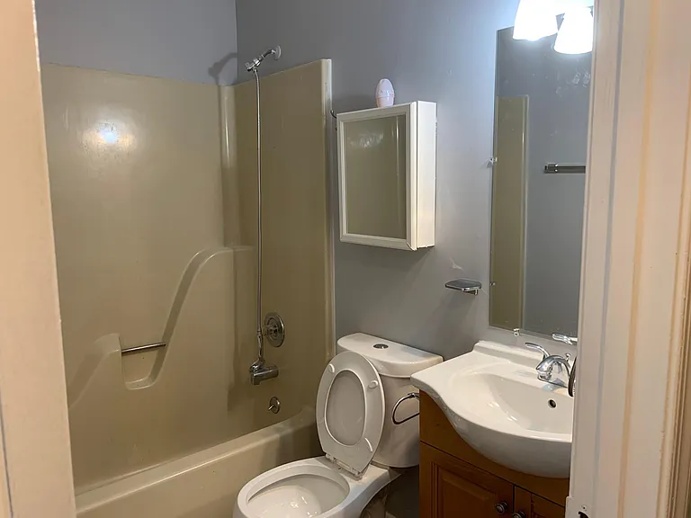 8441 Pine Blvd — Photo 15