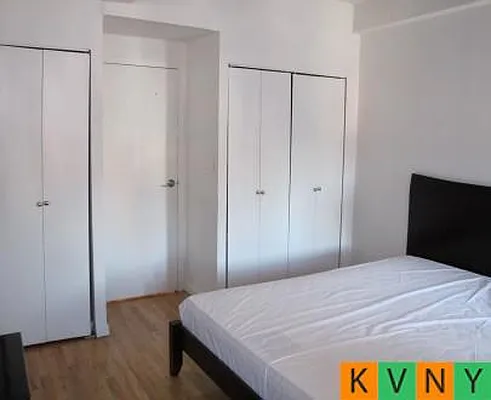 Rented by KVNY Soho | media 15