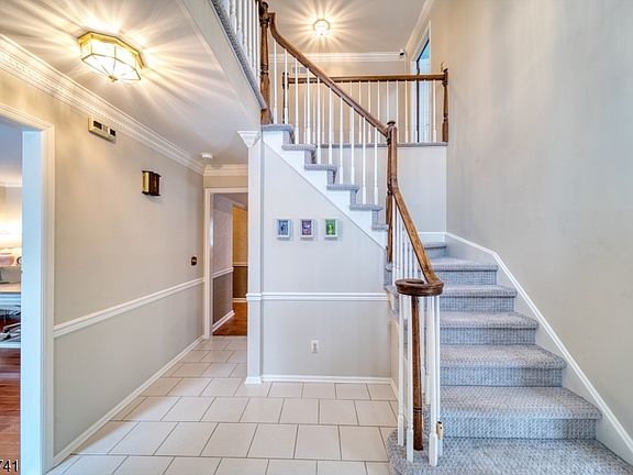 4th image of 40 Rustic Trl