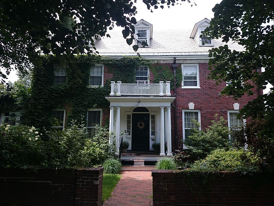 2nd image of 54 Cottage Farm Rd