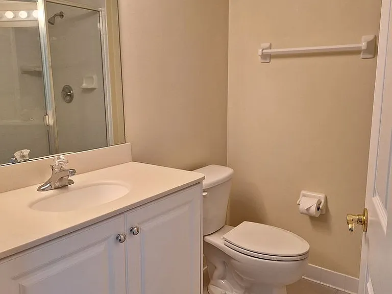 418 Bouchelle Dr #201 — Photo 13