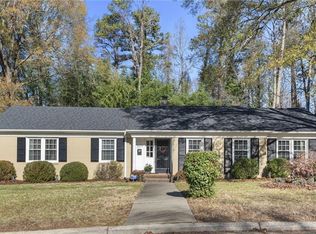 614 Kimberly Dr, Greensboro, NC 27408
