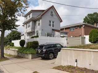 212 Everett Pl, East Rutherford, NJ 07073