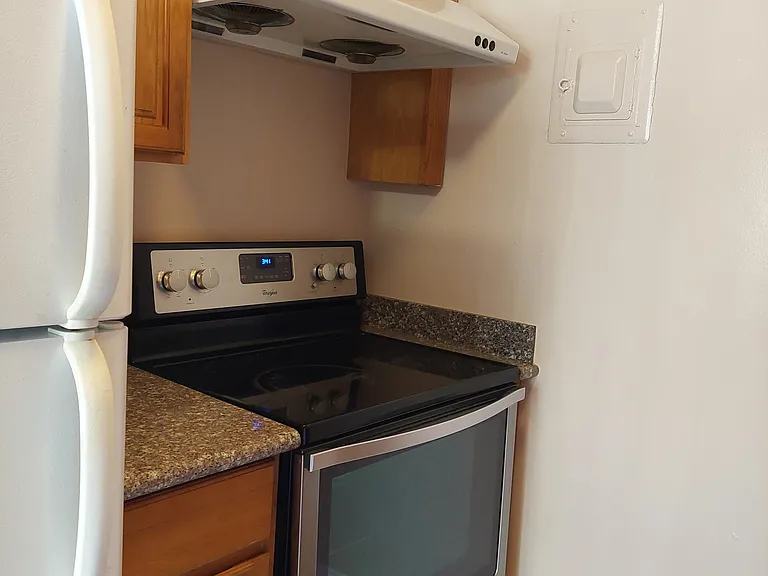 1156 Ayala Dr #2 — Photo 10