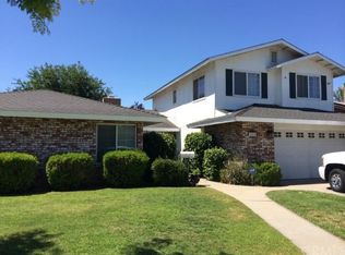 328 Circle Dr, Chowchilla, CA 93610