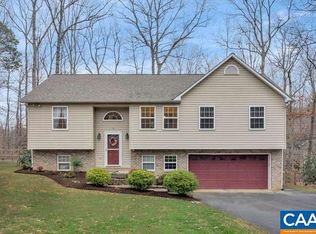 13 E Point Rd, Palmyra, VA 22963