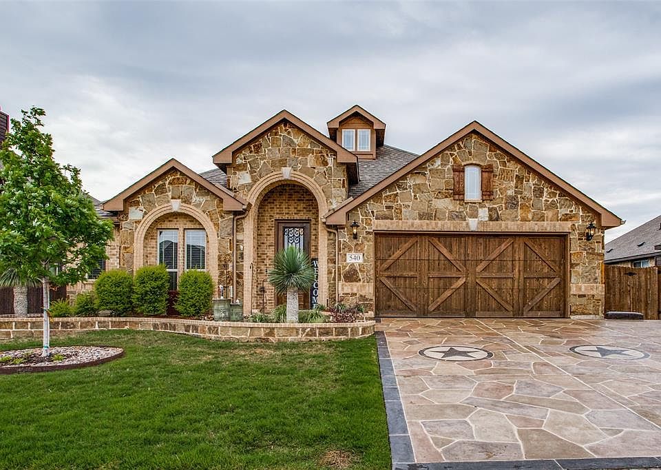 1st image of 540 Harvest Grove Dr