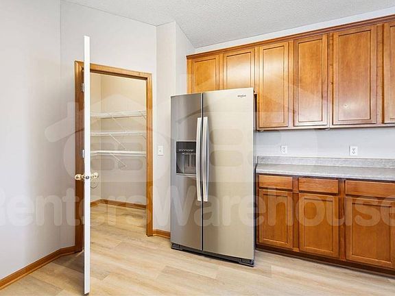 4th image of 3442 Cherry Ln Unit D
