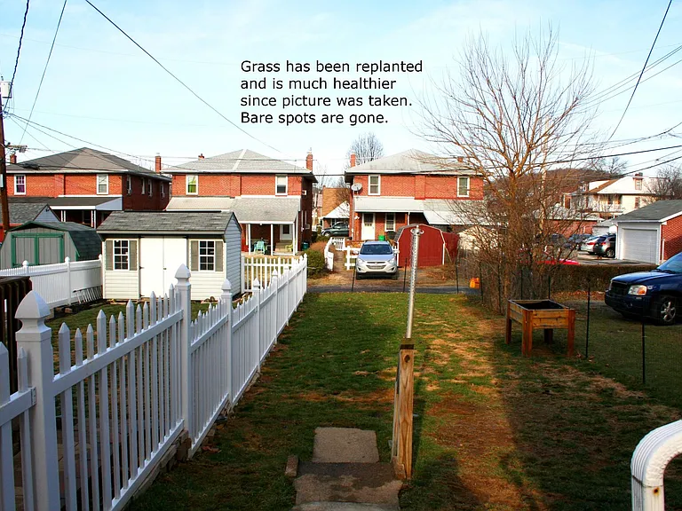 117 W Walnut St #1 — Photo 4