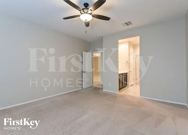 7510 S Rancho #VIA — Photo 9