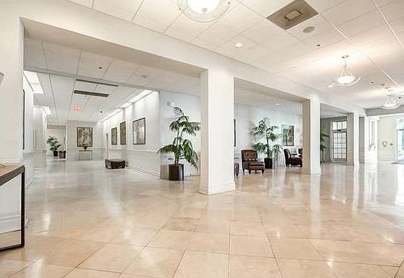 4th image of 1205 Saint Charles Ave APT 304