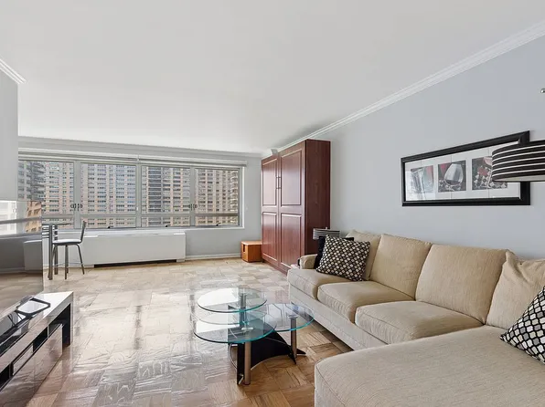 170 W End Ave APT 12G, New York, NY 10023
