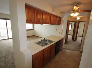 36 Plex - Village Green Apartments, Des Moines, IA 50310