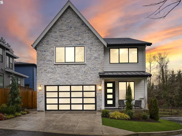 9261 SW Mackayla Pl, Portland, OR 97223