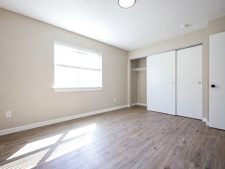 2819-2835 SE 90th Pl — Photo 16