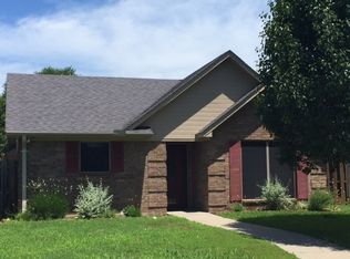 716 University Dr, Carthage, TX 75633