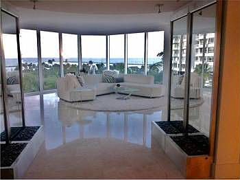 1st image of 300 S Pointe Dr APT 701