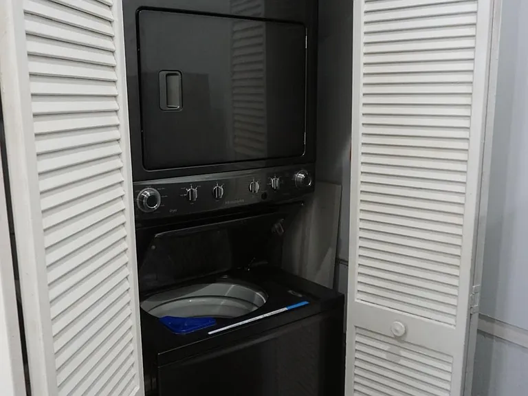 620 Park Ave SE #1 — Photo 17