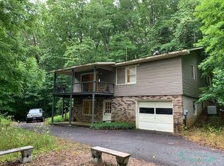 546 Trackrock Camp Rd, Blairsville, GA 30512