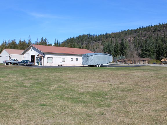 2nd image of 394 N River Lake Dr
