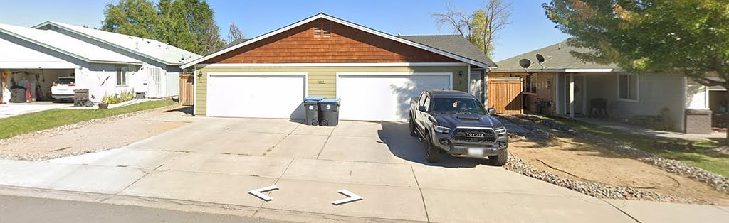 215 Derek Dr - Property Image