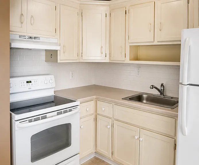 1150 NE 17th Ct — Photo 24