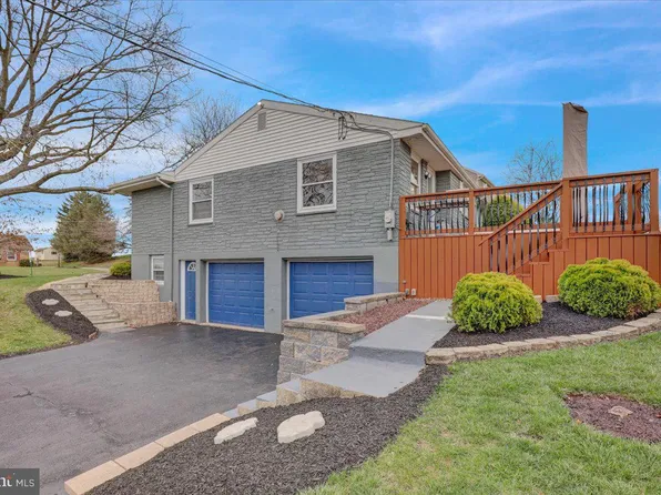 427 Linden St, East Earl, PA 17519