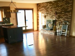 1516 Martin Rd, Mogadore, OH 44260