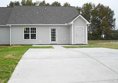 2nd image of 22 E Moss Creek Dr #32B