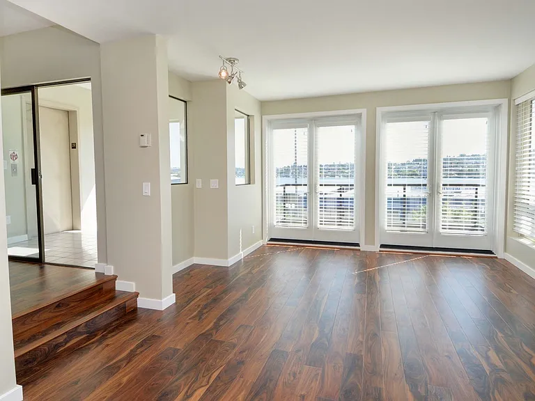 2111 Westlake Ave N #201 — Photo 6