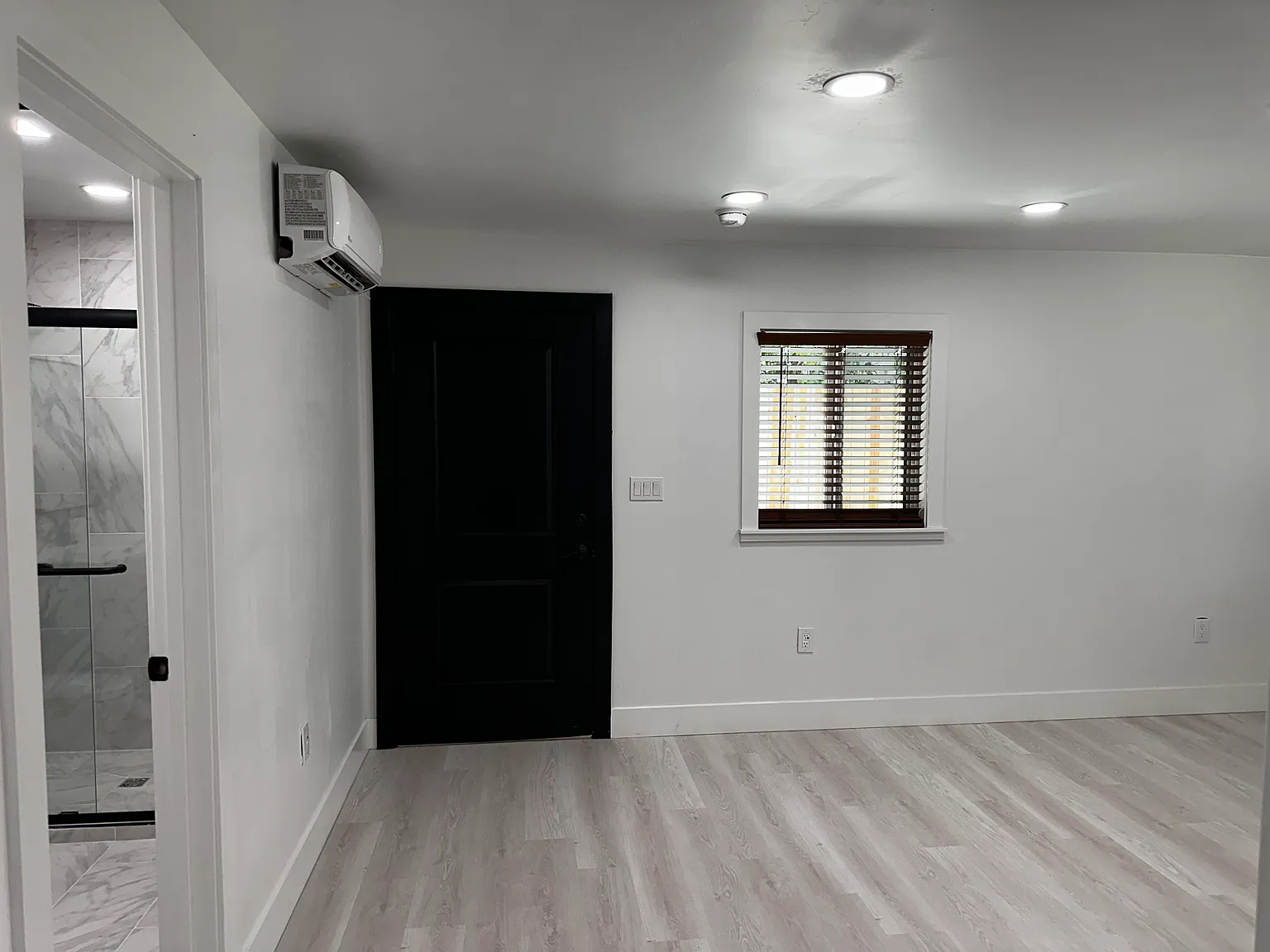 3033 Northrop Ave — Photo 4