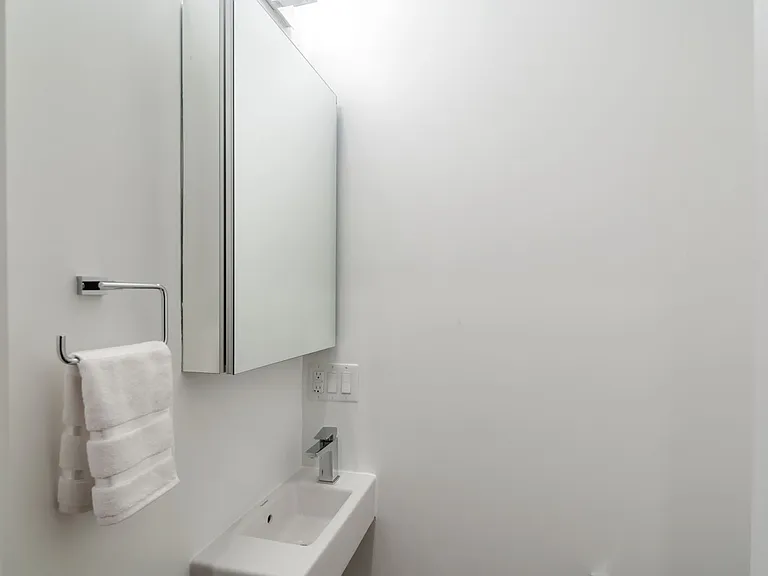 117-31 Quarry St #3 — Photo 10