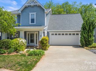 27 Sunview Cir, Arden, NC 28704