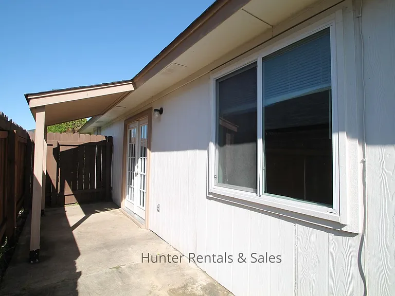 1516 Grey Fox Trl — Photo 18