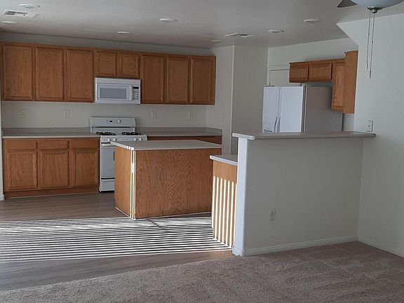 4th image of 5956 Feral Garden St