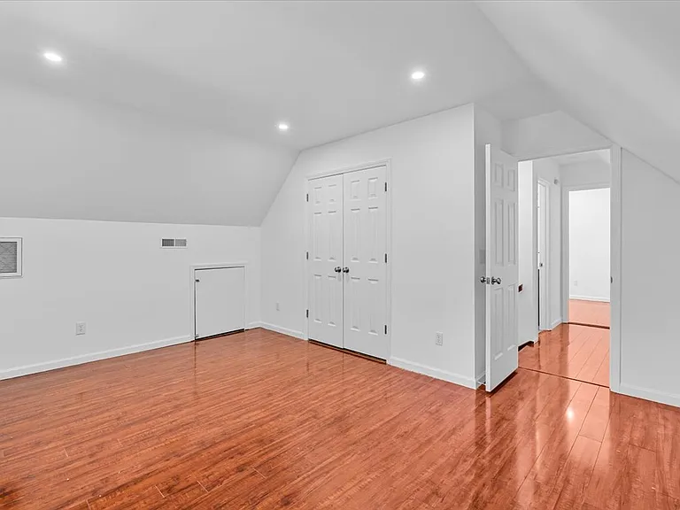120 Arcaro Dr — Photo 19