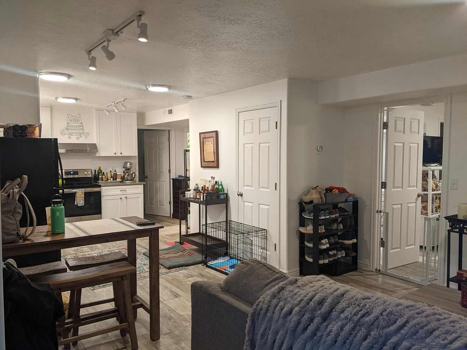 956 Mountain Willow Ln — Photo 4