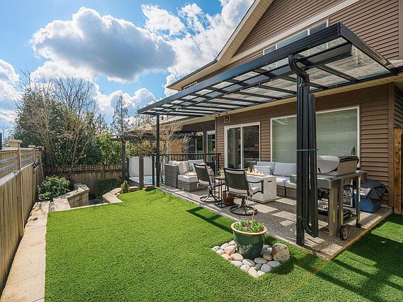 4th image of 11216 236th St