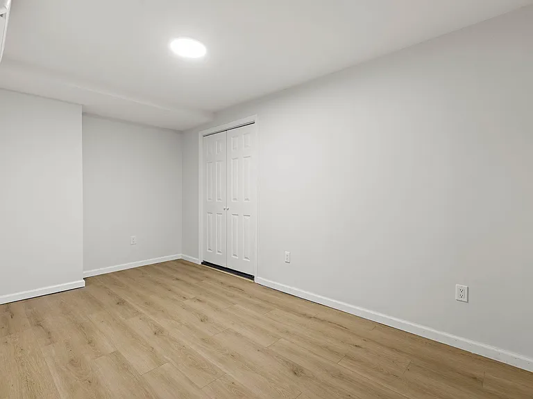 173 Van Horne St #1 — Photo 17