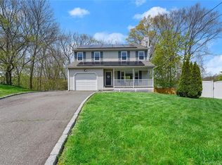 3 Ridge Ln, Shelton, CT 06484
