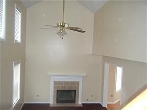3rd image of 1083 Abington Ct