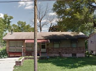 4517 Elmwood Ave, Kansas City, MO 64130