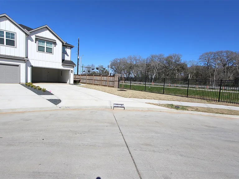 27802 Western Creek Ct — Photo 8