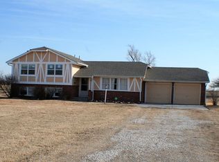 4980 SW Briarcliff Rd, Towanda, KS 67144