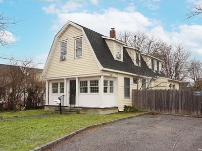 35 Avery Ave, Patchogue, NY, 11772