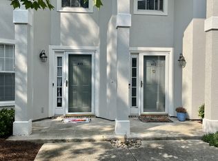 415 Seahorse Run #1, Chesapeake, VA 23320