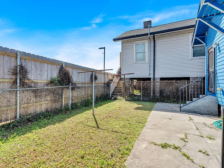 3025 Burdette St — Photo 12